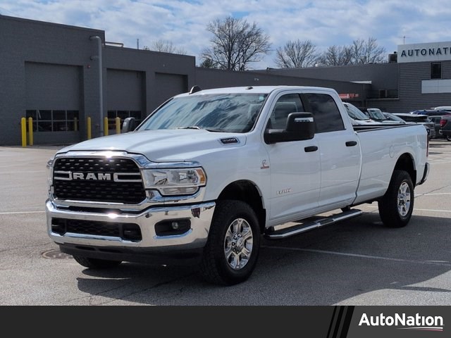 2024 RAM 3500 Big Horn Crew Cab LB 4WD