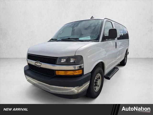 2018 Chevrolet Express 3500 LT RWD
