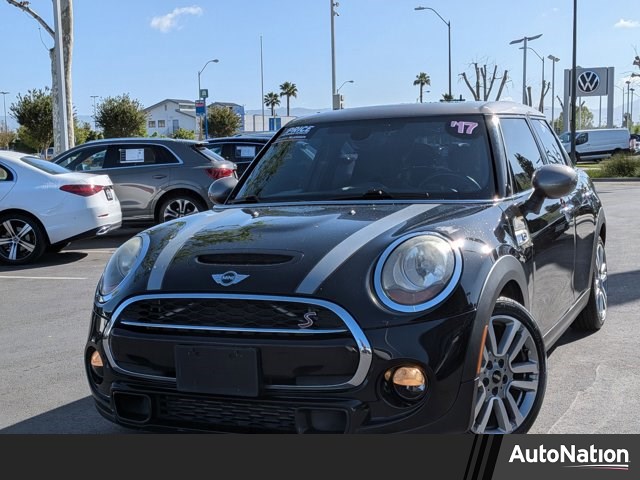2017 MINI Cooper S 4-Door Hatchback FWD