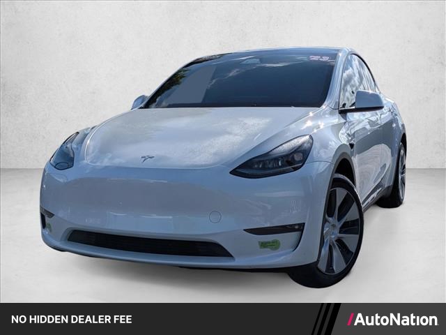 White 2023 Tesla Model Y Long Range AWD SUV / Crossover All-Wheel Drive Automatic