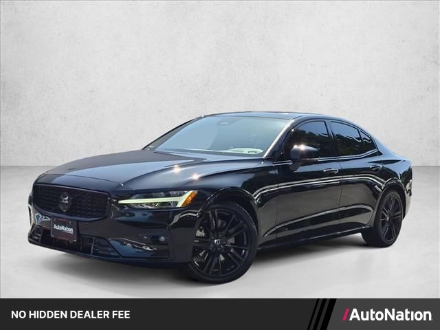 2023 Volvo S60 B5 Plus Black Edition FWD