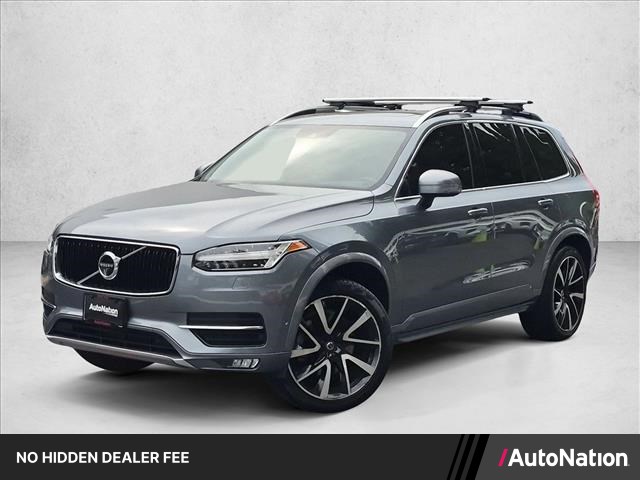 2018 Volvo XC90 T6 Momentum AWD