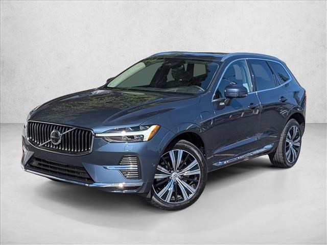 2023 Volvo XC60 Recharge T8 Plus Bright Theme eAWD