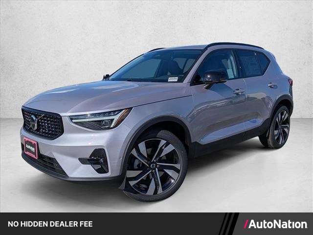 Aurora Silver 2026 Volvo XC40 B5 Ultra AWD SUV / Crossover All-Wheel Drive Automatic
