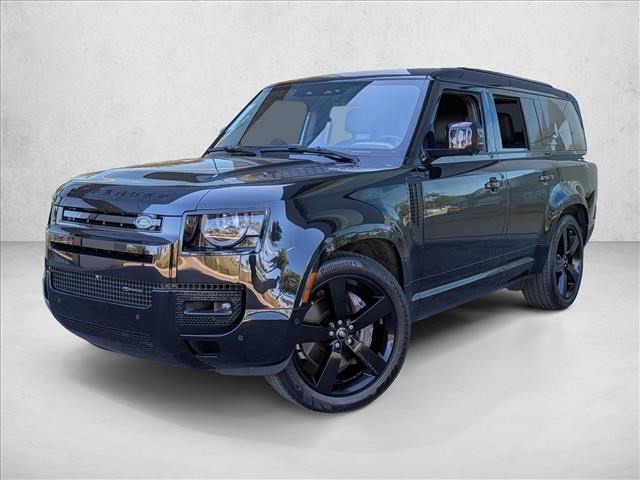 2023 Land Rover Defender 130 X-Dynamic SE AWD
