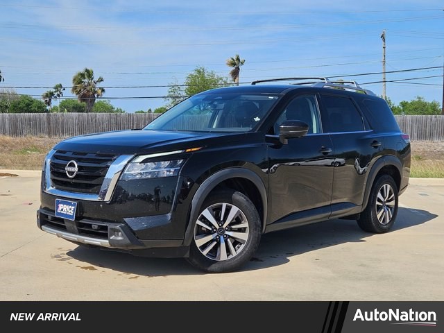 2023 Nissan Pathfinder SL 4WD