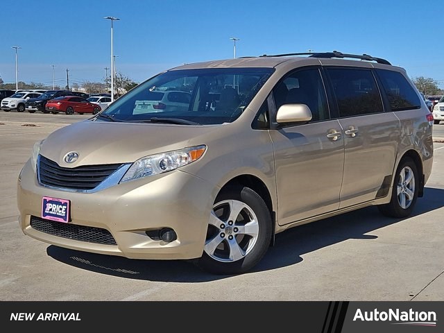 2011 Toyota Sienna 7-Passenger V6 FWD