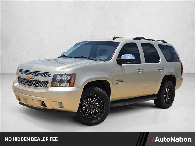 Champagne Silver Metallic 2013 Chevrolet Tahoe SUV / Crossover 4X2 6-Speed Automatic