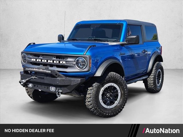 Velocity Blue Metallic 2023 Ford Bronco SUV / Crossover Four-Wheel Drive 7-Speed Manual