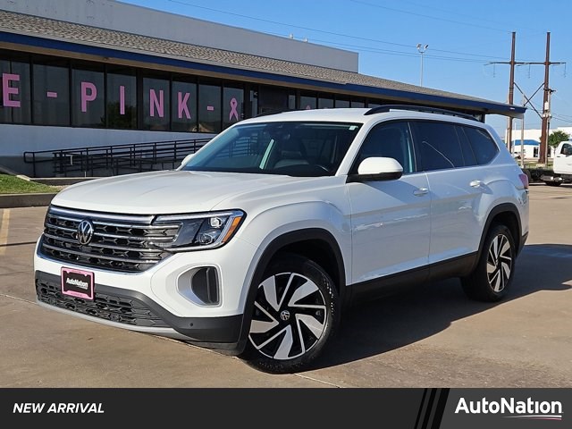 2025 Volkswagen Atlas SE FWD with Technology