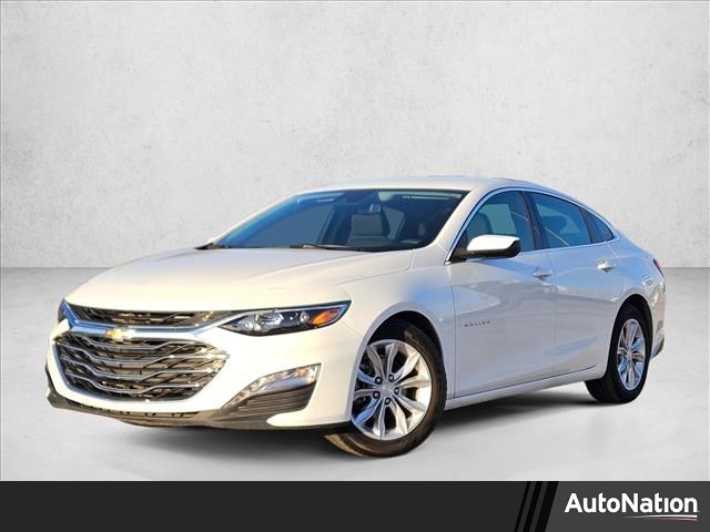 Summit White 2025 Chevrolet Malibu LT with 1LT FWD Sedan Front-Wheel Drive Automatic