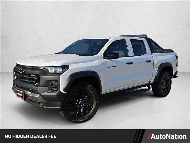 Summit White 2026 Chevrolet Colorado Pickup Truck Four-Wheel Drive 8-Speed Automatic
