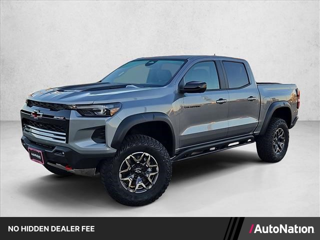 Sterling Gray Metallic 2026 Chevrolet Colorado Pickup Truck Four-Wheel Drive 8-Speed Automatic
