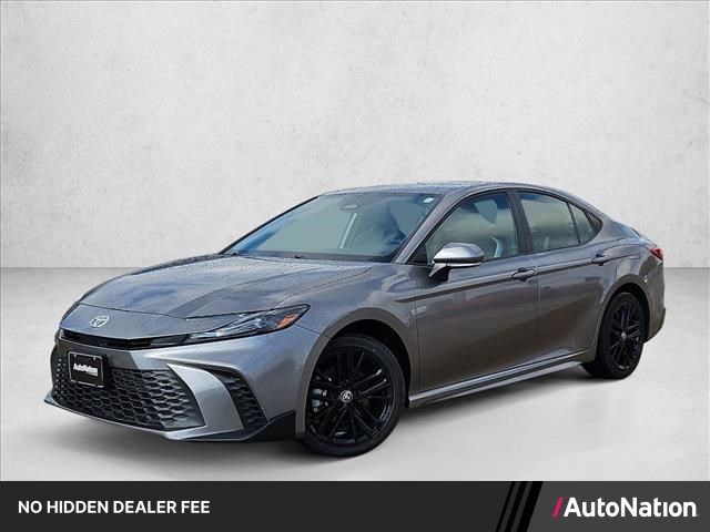 2025 Toyota Camry SE AWD