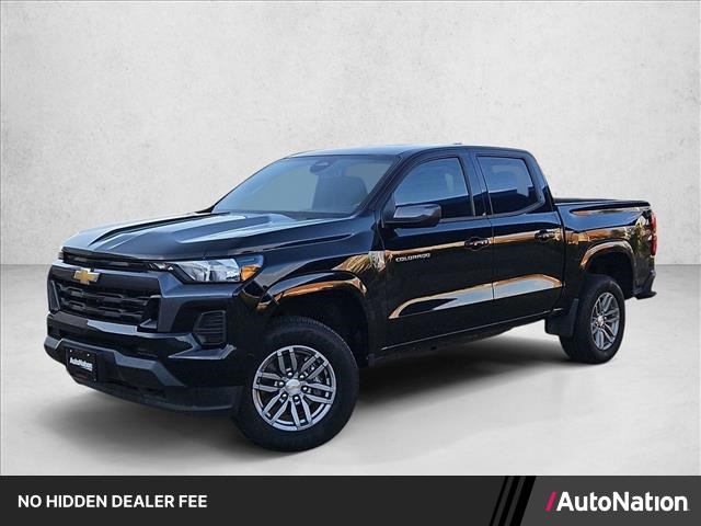 Black 2025 Chevrolet Colorado Pickup Truck Four-Wheel Drive 8-Speed Automatic