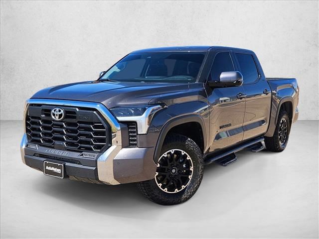 2022 Toyota Tundra SR5 CrewMax Cab 4WD