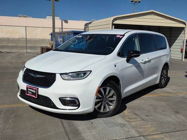 2024 Chrysler Pacifica Hybrid Select FWD