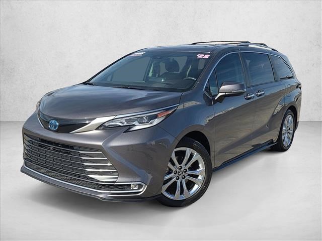 2022 Toyota Sienna Platinum 7-Passenger FWD