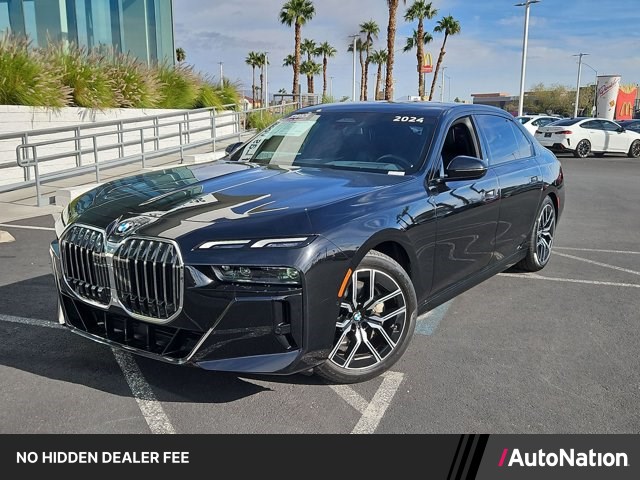 2024 BMW 7 Series 740i RWD
