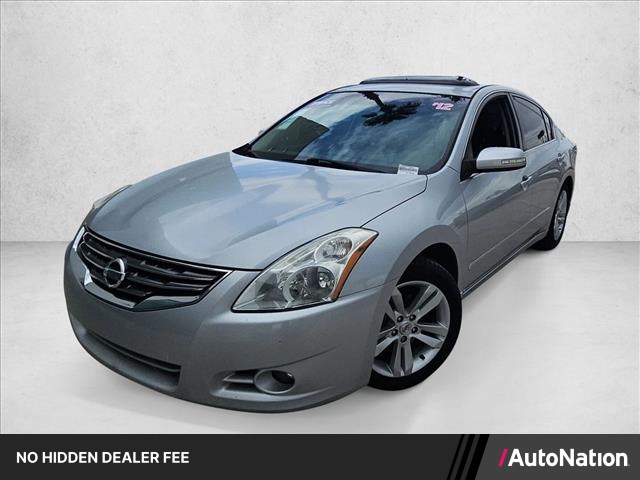  2012 Nissan Altima 3.5 SR   