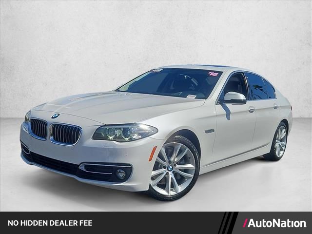 Mineral White Metallic 2016 BMW 5 Series Sedan Rear-Wheel Drive Automatic
