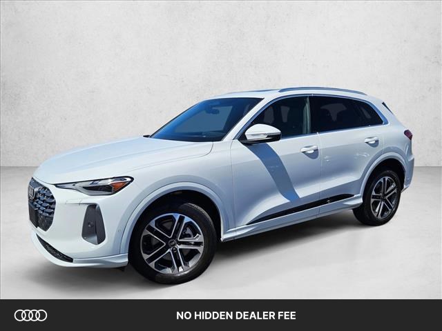 White 2025 Audi Q5 quattro Premium 40 TFSI SUV / Crossover All-Wheel Drive Automatic