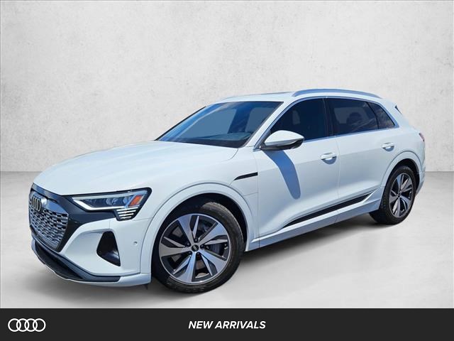 Glacier White Metallic 2024 Audi Q8 e-tron quattro Premium Plus AWD SUV / Crossover All-Wheel Drive 1-Speed Automatic