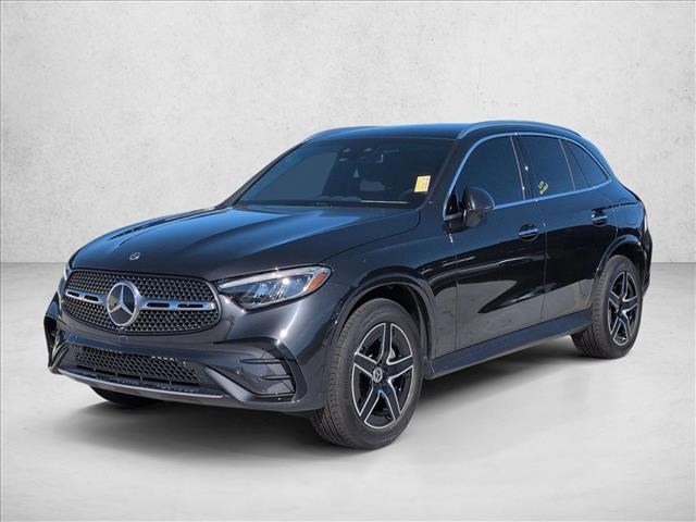 Gray (Graphite Grey Metallic) 2026 Mercedes-Benz GLC GLC 350e 4MATIC SUV / Crossover All-Wheel Drive Automatic