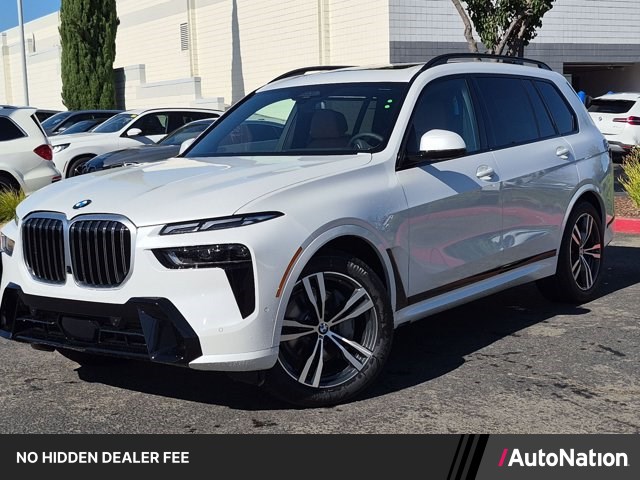 Mineral White Metallic 2027 BMW X7 SUV / Crossover All-Wheel Drive Automatic