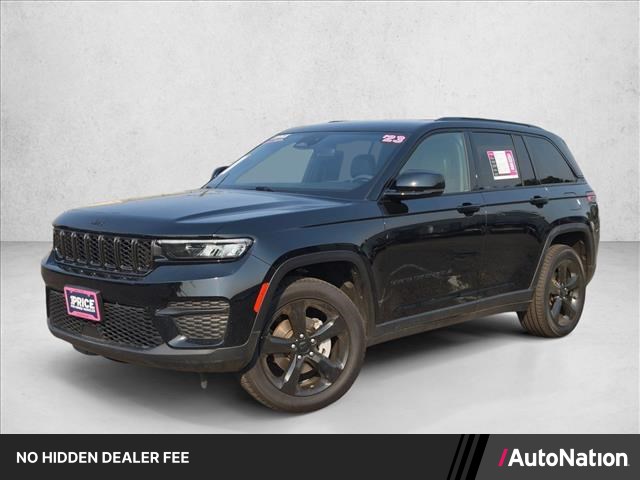 2023 Jeep Grand Cherokee Altitude 4WD