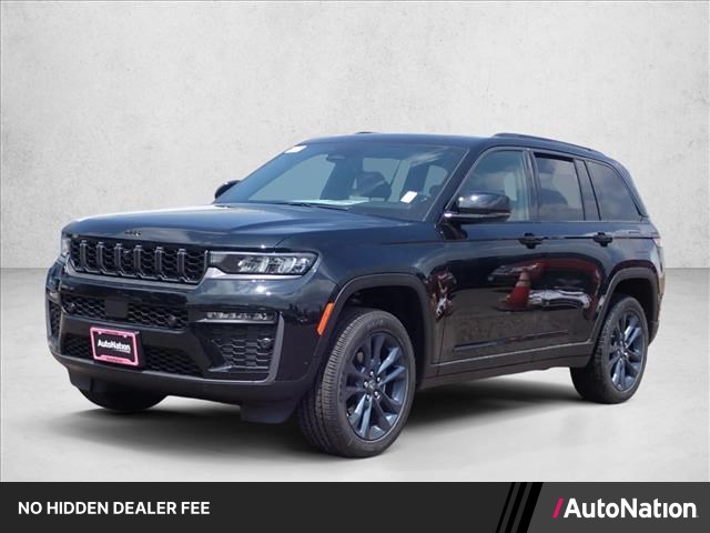 Diamond Black Crystal Pearlcoat 2026 Jeep Grand Cherokee SUV / Crossover Four-Wheel Drive 8-Speed Automatic