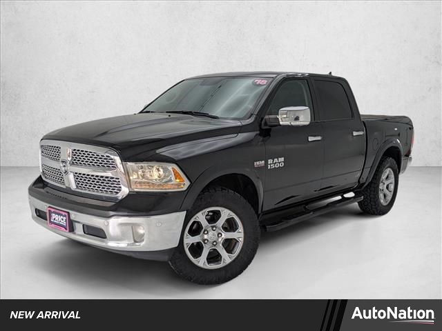 2018 RAM 1500 Laramie Crew Cab 4WD