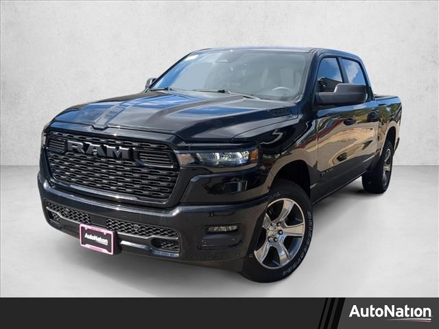Diamond Black Crystal Pearlcoat 2026 RAM 1500 Express Crew Cab 4WD Pickup Truck Four-Wheel Drive 8-Speed Automatic