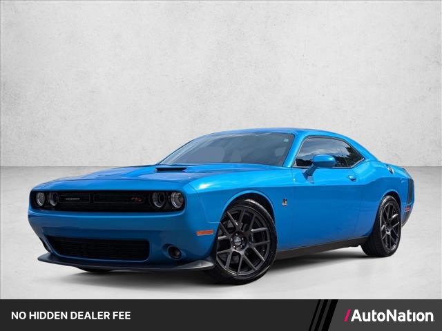 B5 Blue Pearlcoat 2016 Dodge Challenger Coupe Rear-Wheel Drive 6-Speed Manual