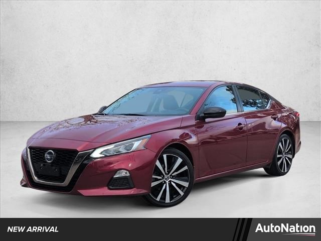 Red (Scarlet Ember Tintcoat) 2020 Nissan Altima 2.5 SR FWD Sedan Front-Wheel Drive Automatic