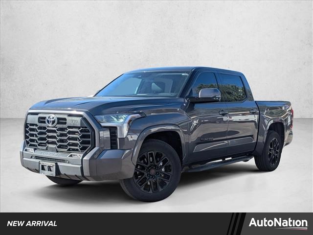 2022 Toyota Tundra SR5 CrewMax Cab 4WD