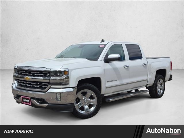 White (Iridescent Pearl Tricoat) 2018 Chevrolet Silverado 1500 LTZ Crew Cab 4WD Pickup Truck Four-Wheel Drive 6-Speed Automatic