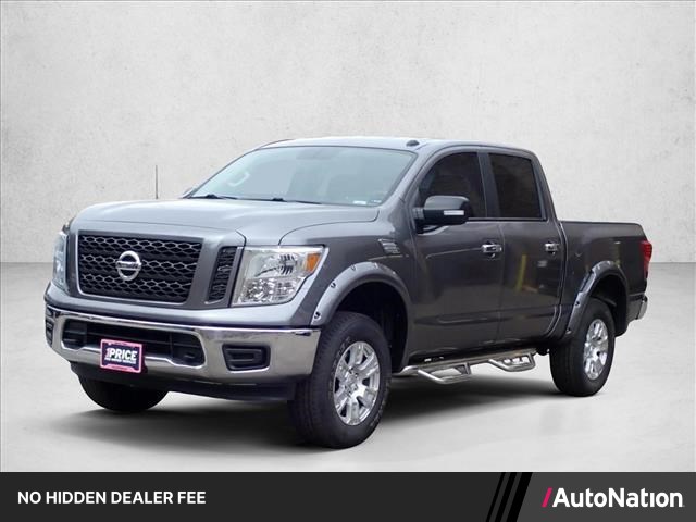 2019 Nissan Titan SV Crew Cab 4WD    