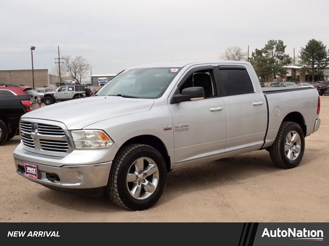 Bright Silver Metallic 2013 RAM 1500 Lone Star Crew Cab 4WD Pickup Truck Four-Wheel Drive 8-Speed Automatic
