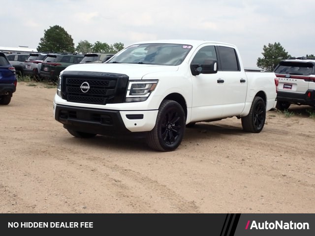 Glacier White 2023 Nissan Titan Pickup Truck Four-Wheel Drive Automatic