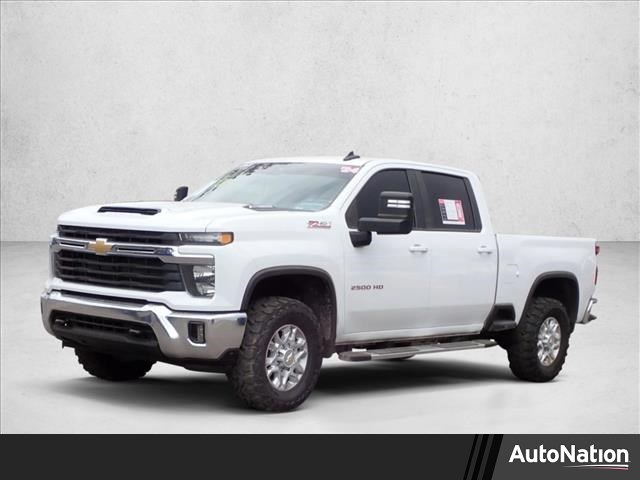 Summit White 2024 Chevrolet Silverado 2500HD LT Crew Cab 4WD Pickup Truck Four-Wheel Drive Automatic