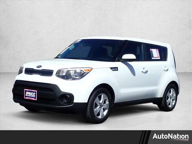 Clear White 2018 Kia Soul Base Wagon Front-Wheel Drive Automatic