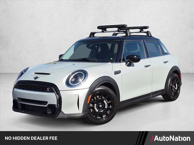 Nanuq White Metallic 2023 MINI Cooper Hatchback Front-Wheel Drive Automatic