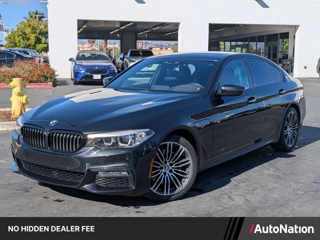 2018 BMW 5 Series Negro (Azurite Black Metallic) Sedán Tracción trasera Automática