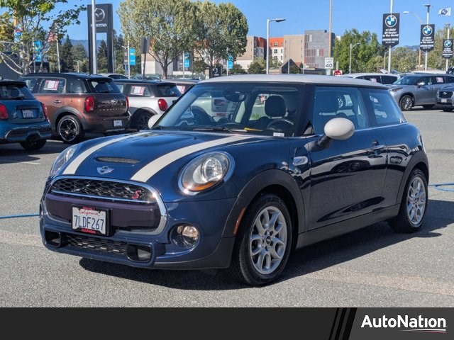 2015 MINI Cooper S 2-Door Hatchback FWD