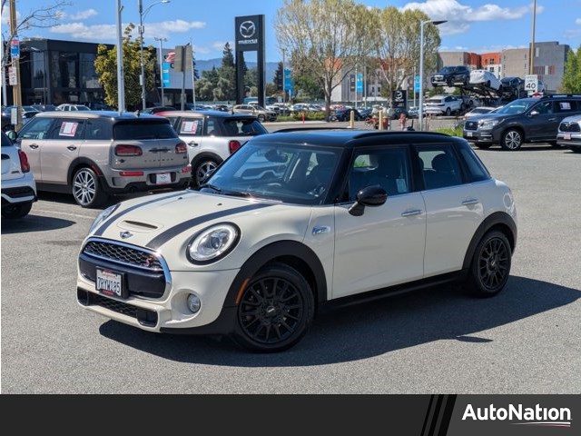 2016 MINI Cooper S 4-Door Hatchback FWD