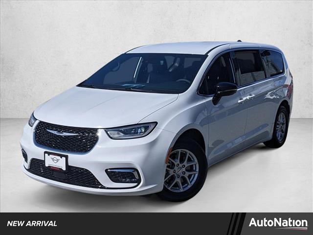 2025 Chrysler Pacifica Select FWD