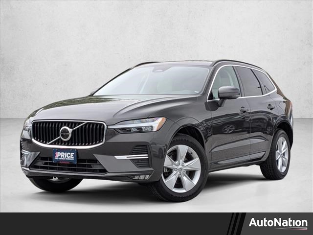Silver 2022 Volvo XC60 B5 Momentum AWD SUV / Crossover All-Wheel Drive Automatic