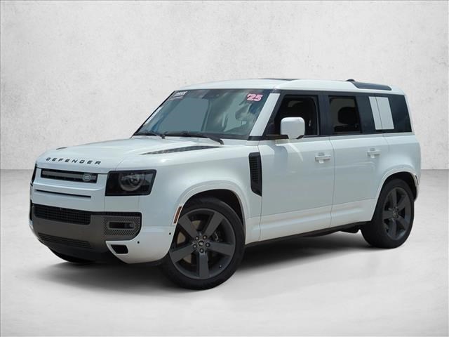 2025 Land Rover Defender 110 V8 P525 AWD