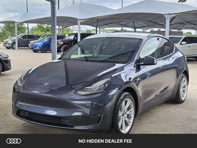 Silver/Gray 2021 Tesla Model Y SUV / Crossover All-Wheel Drive Automatic